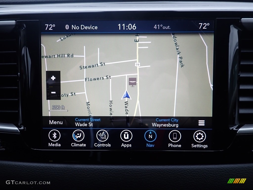 2020 Chrysler Pacifica Touring Navigation Photos