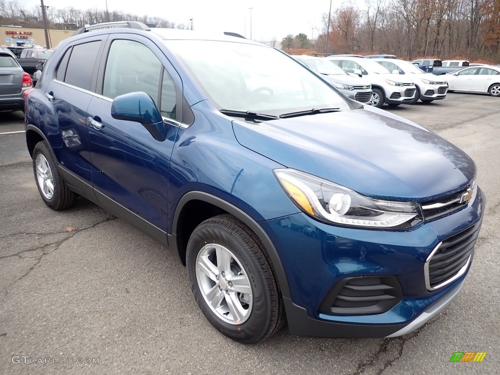 Pacific Blue Metallic 2020 Chevrolet Trax LT AWD Exterior Photo #136181083