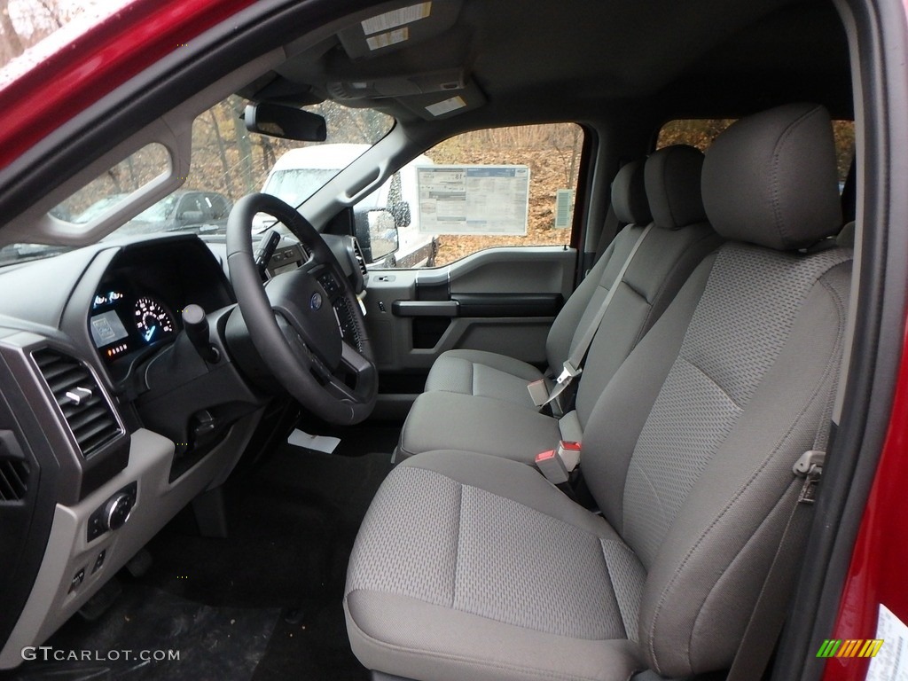 Earth Gray Interior 2019 Ford F150 XLT SuperCrew 4x4 Photo #136186852