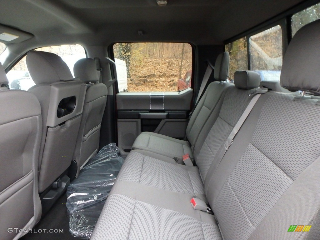 2019 F150 XLT SuperCrew 4x4 - Ruby Red / Earth Gray photo #13