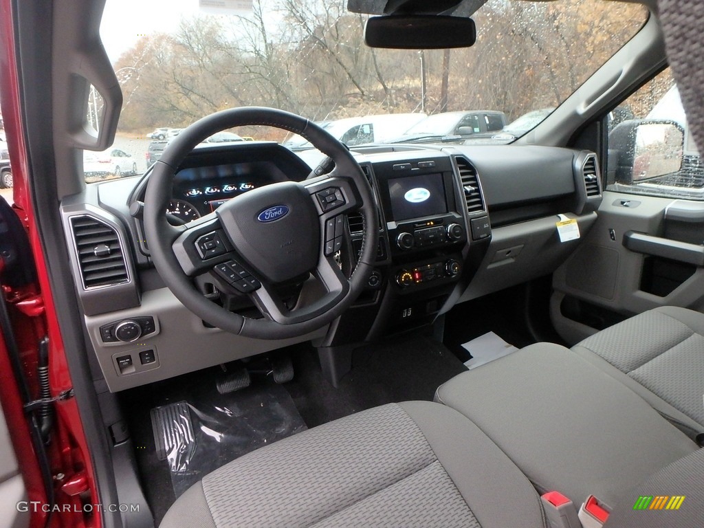 2019 F150 XLT SuperCrew 4x4 - Ruby Red / Earth Gray photo #14