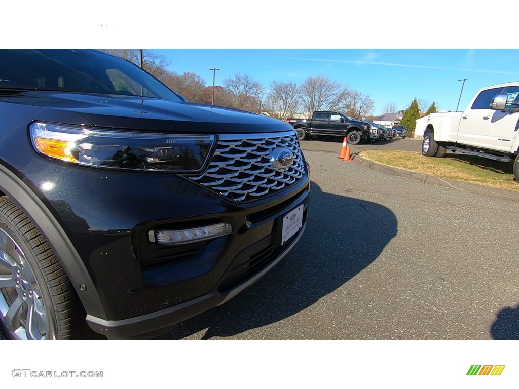 2020 Explorer Platinum 4WD - Agate Black Metallic / Ebony photo #28