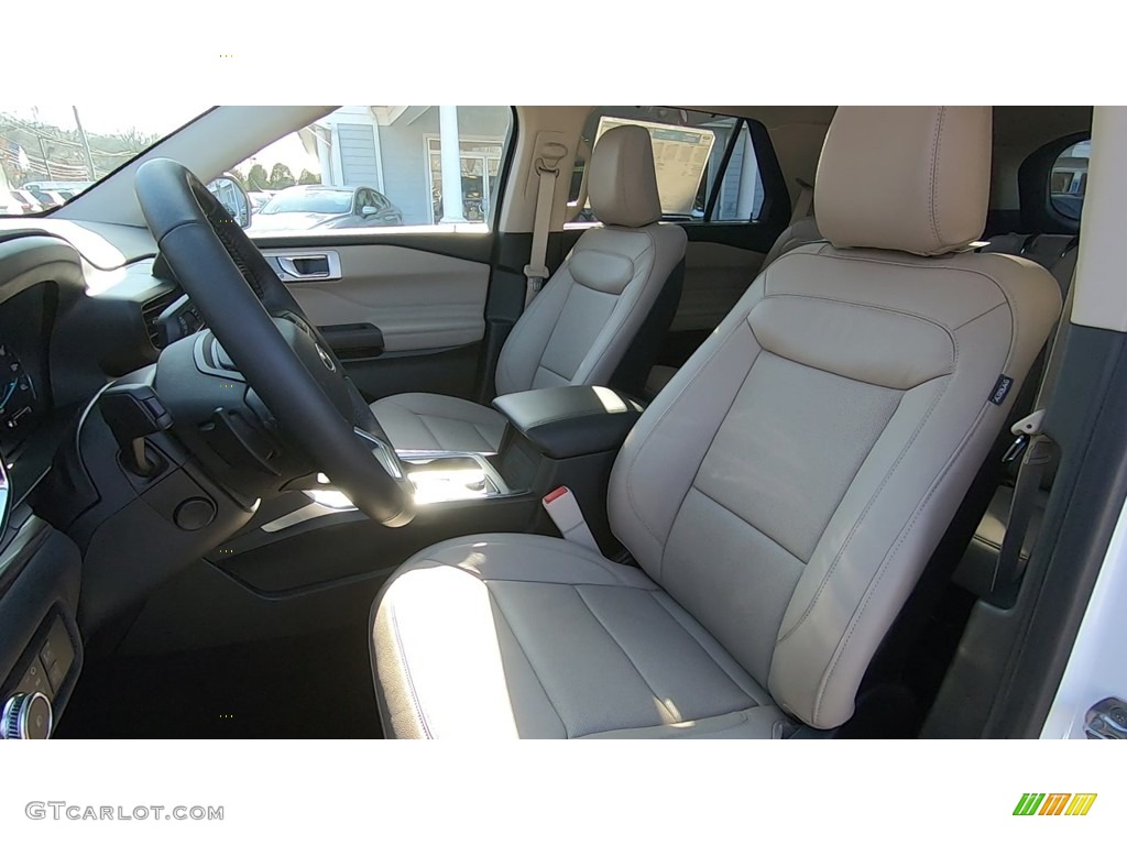 2020 Explorer Limited - Oxford White / Sandstone photo #11