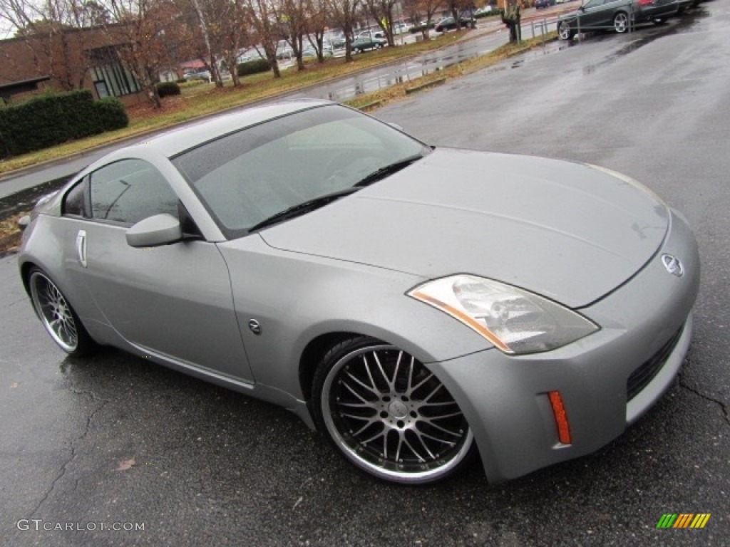 2004 350Z Touring Coupe - Silverstone Metallic / Charcoal photo #3