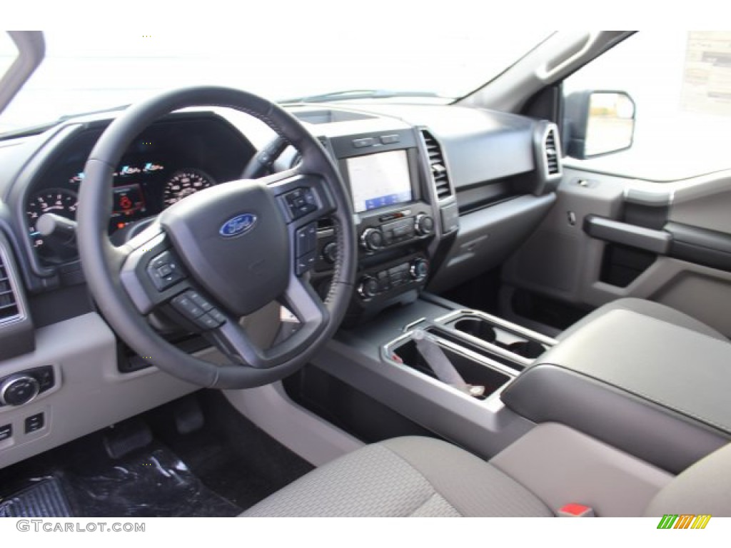 2020 F150 XLT SuperCrew - Agate Black / Medium Earth Gray photo #13