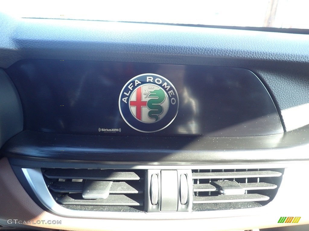 2019 Stelvio AWD - Verde Visconti (Green) Metallic / Chocolate photo #14