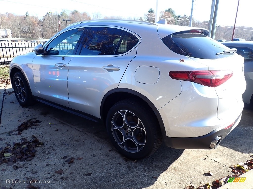 2018 Stelvio AWD - Silverstone Gray Metallic / Black/Black photo #9