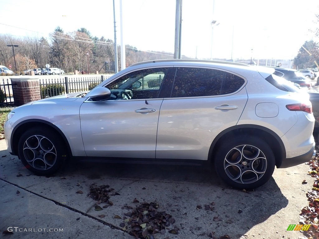 2018 Stelvio AWD - Silverstone Gray Metallic / Black/Black photo #10