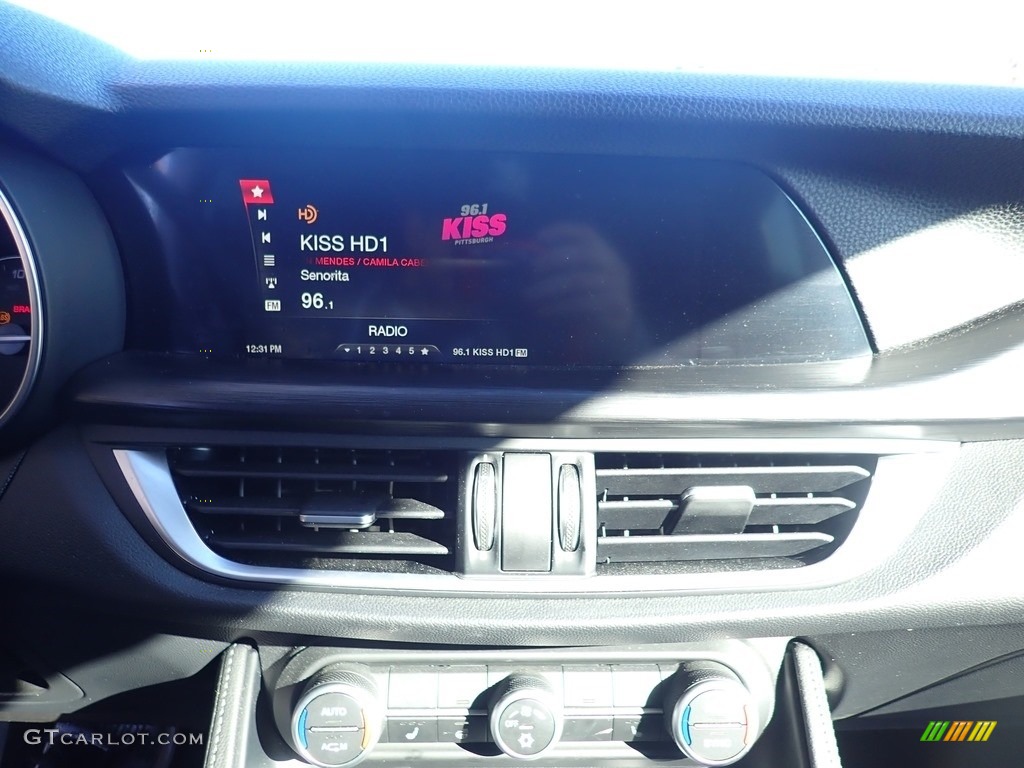 2018 Stelvio AWD - Silverstone Gray Metallic / Black/Black photo #16