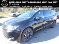 2020 Brilliant Black Crystal Pearl Chrysler Pacifica Touring  photo #1