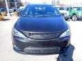 2020 Brilliant Black Crystal Pearl Chrysler Pacifica Touring  photo #8