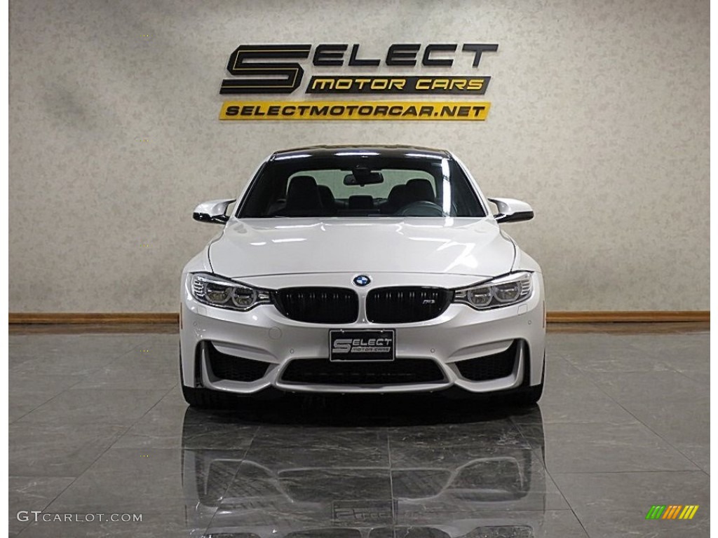 2017 M3 Sedan - Mineral White Metallic / Black photo #2