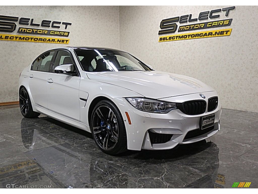2017 M3 Sedan - Mineral White Metallic / Black photo #3