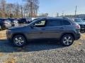Granite Crystal Metallic - Cherokee Limited 4x4 Photo No. 3