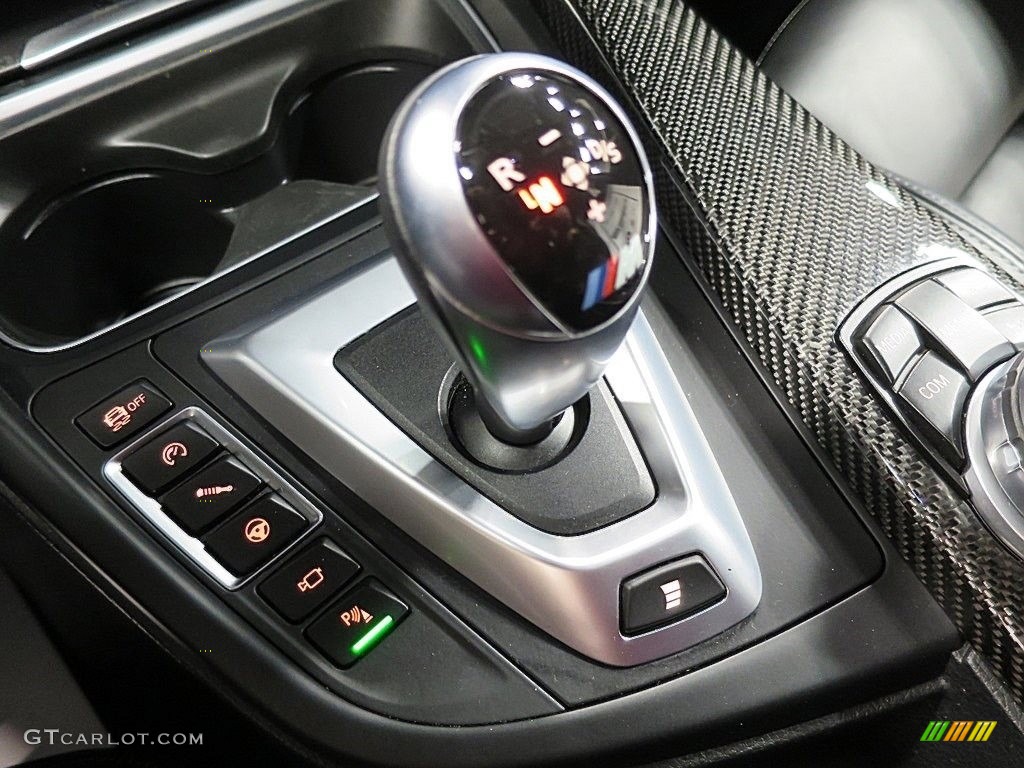 2017 M3 Sedan - Mineral White Metallic / Black photo #25