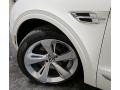Glacier White - Bentayga W12 Photo No. 11