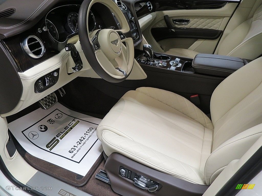 Linen Interior 2017 Bentley Bentayga W12 Photo #136206094