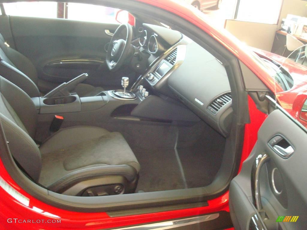 2009 R8 4.2 FSI quattro - Brilliant Red / Black Alcantara/Leather photo #14