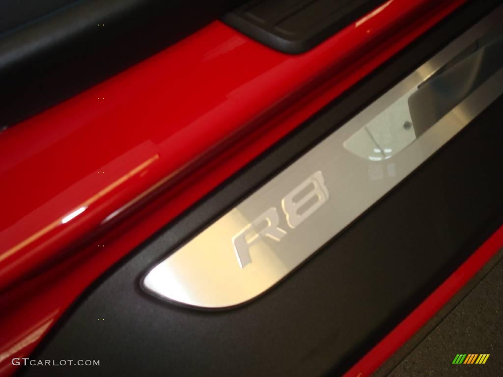 2009 R8 4.2 FSI quattro - Brilliant Red / Black Alcantara/Leather photo #15