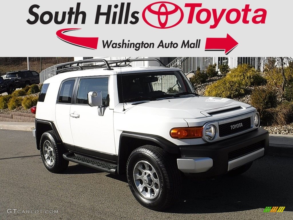 2013 FJ Cruiser  - Iceberg White / Dark Charcoal photo #1