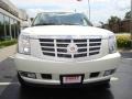 White Diamond - Escalade ESV AWD Photo No. 2
