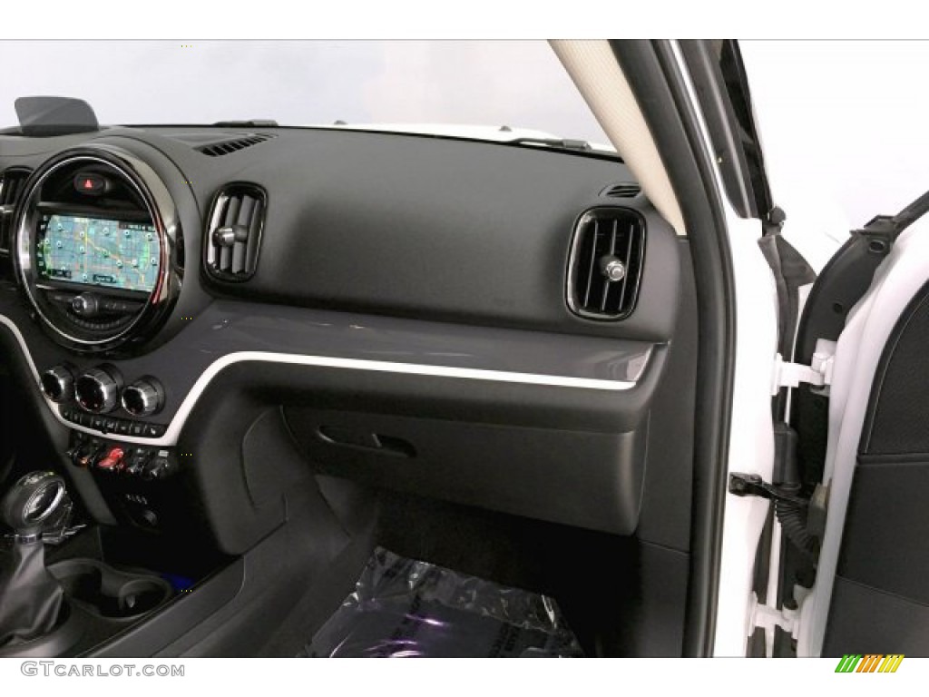 2018 Mini Countryman Cooper S Carbon Black Dashboard Photo #136222382