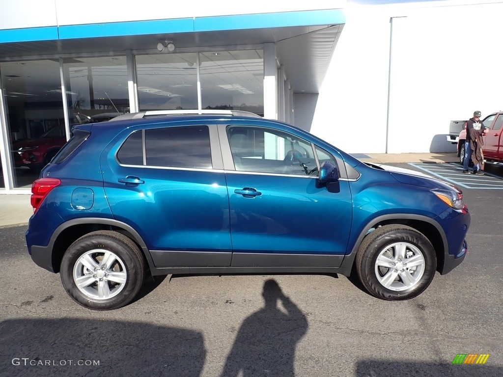 2020 Trax LT AWD - Pacific Blue Metallic / Jet Black photo #3