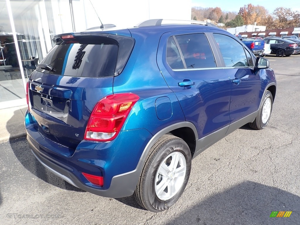 2020 Trax LT AWD - Pacific Blue Metallic / Jet Black photo #4