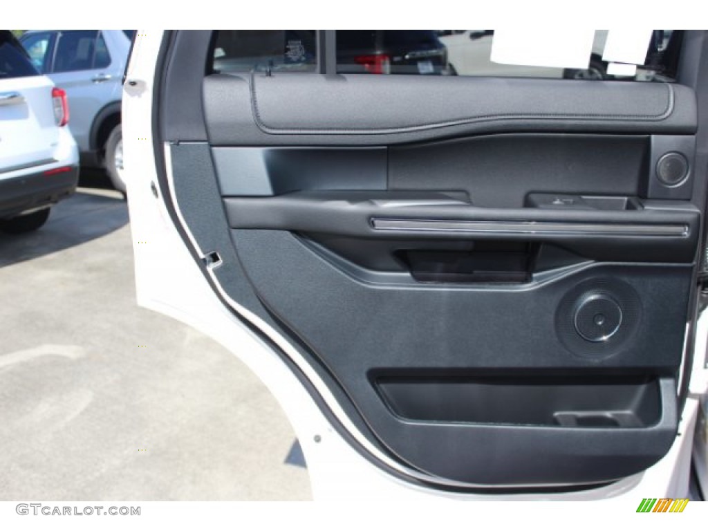 2019 Expedition XLT - White Platinum Metallic Tri-Coat / Ebony photo #19