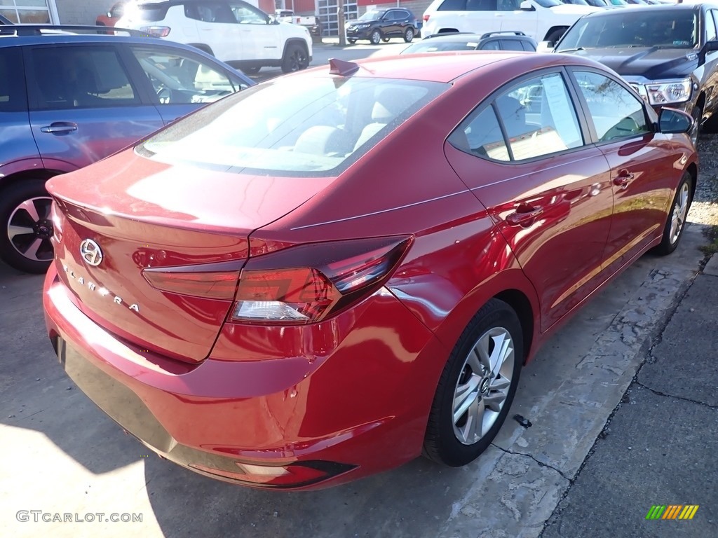 2019 Elantra SEL - Scarlet Red / Gray photo #4