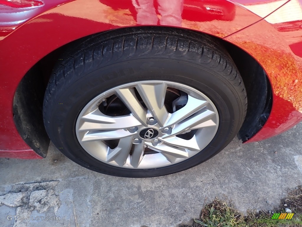 2019 Elantra SEL - Scarlet Red / Gray photo #6