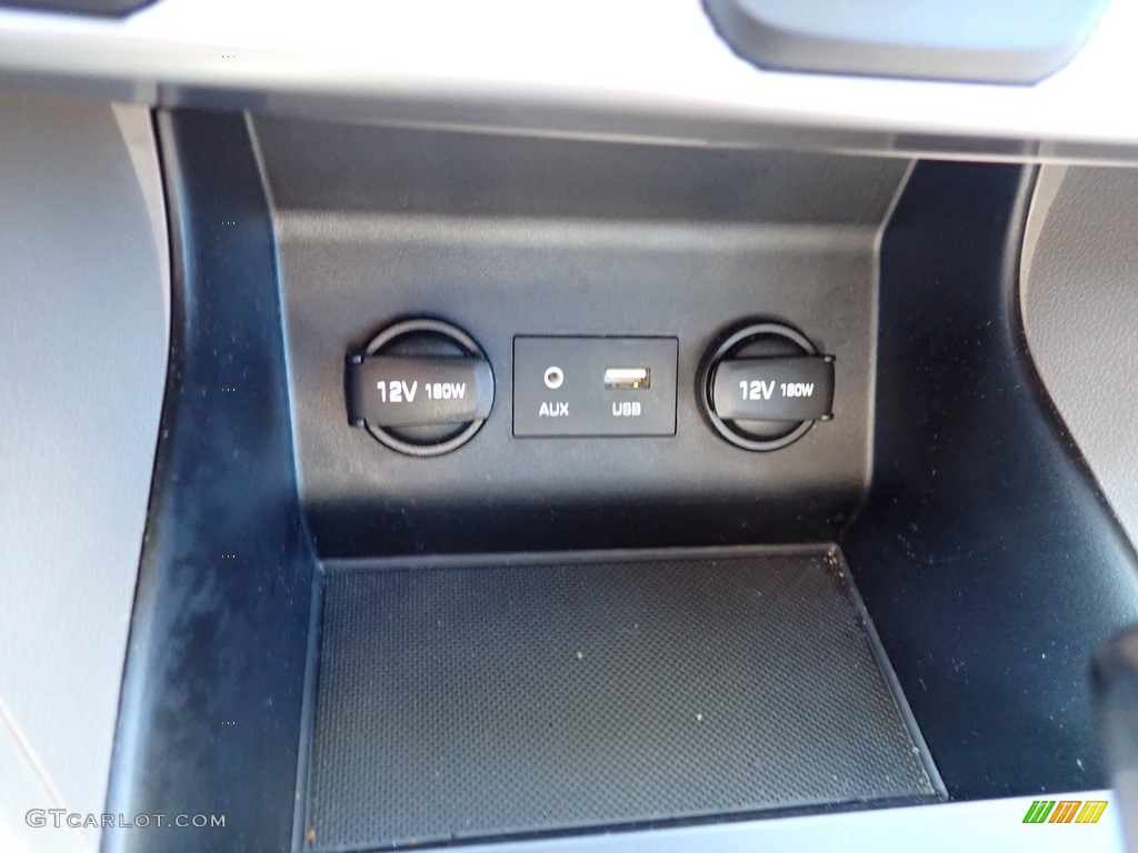 2019 Elantra SEL - Scarlet Red / Gray photo #18