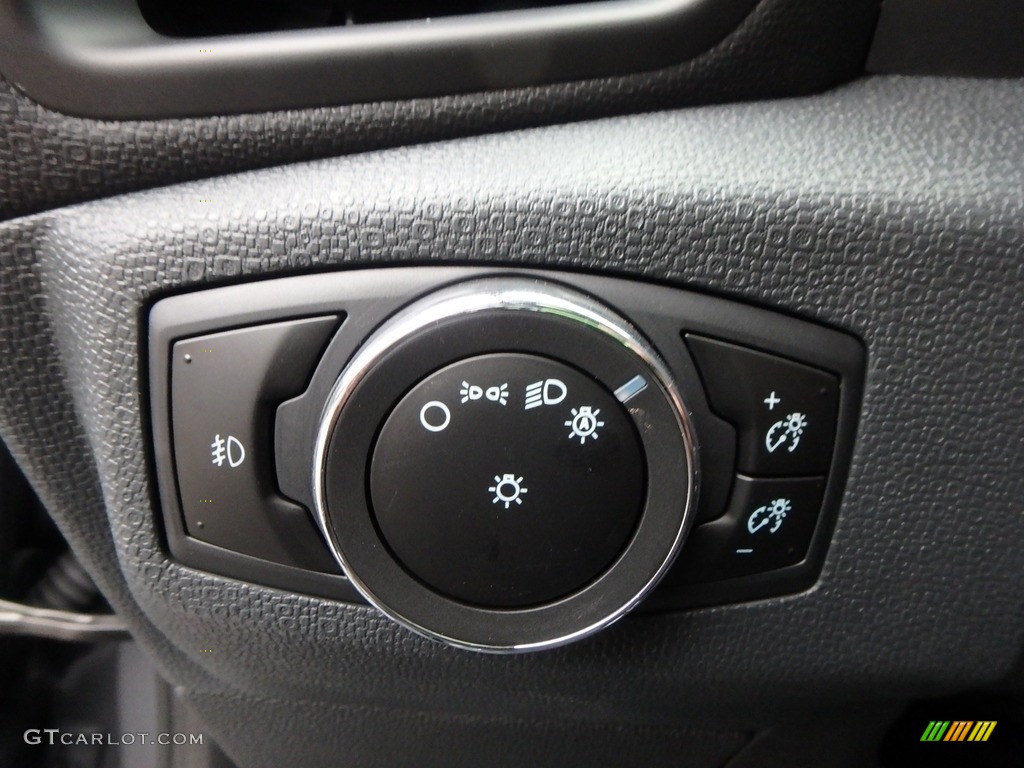 2019 Ford EcoSport SE 4WD Controls Photo #136235045