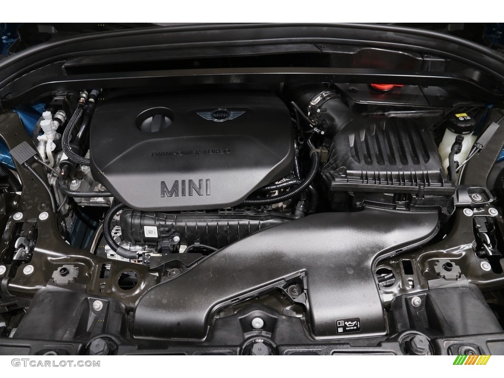 2018 Mini Countryman Cooper ALL4 Engine Photos