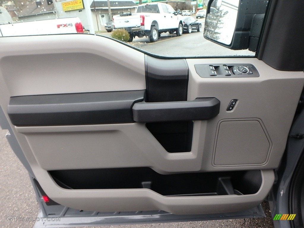 2019 Ford F150 STX SuperCab 4x4 Black Door Panel Photo #136236848