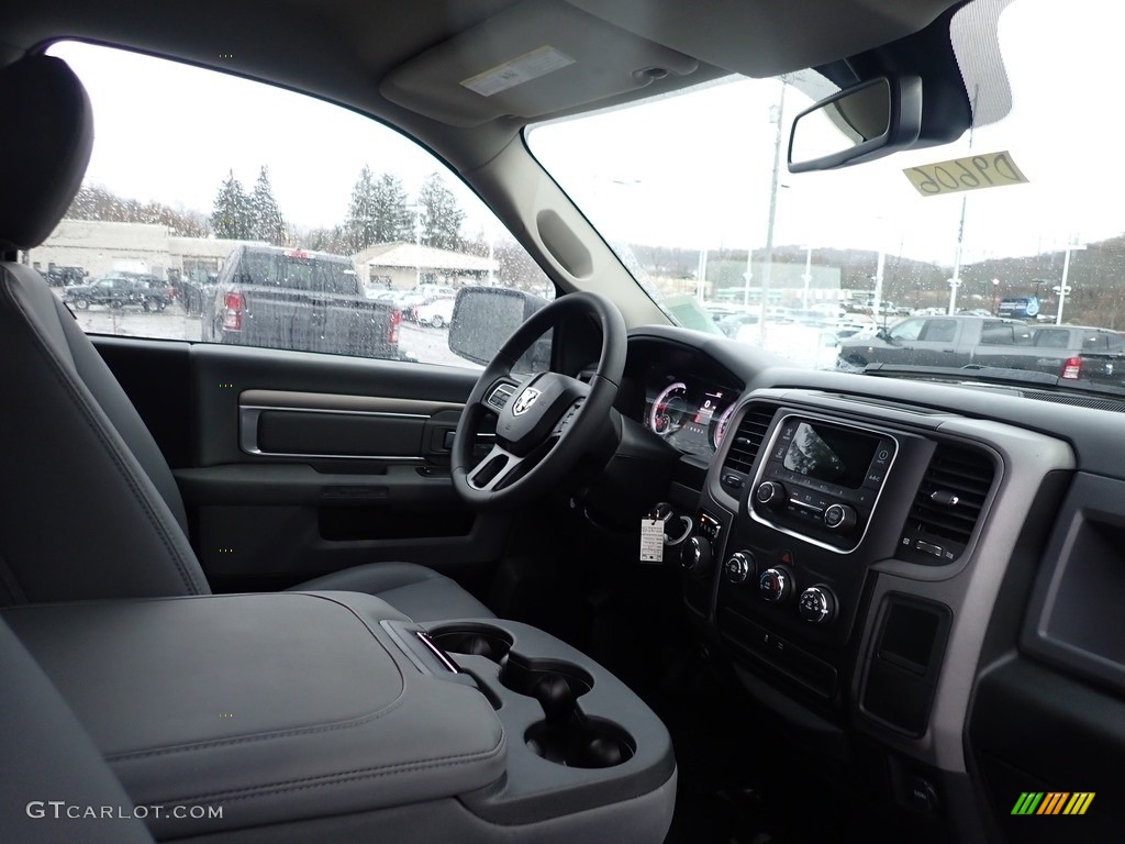 2019 1500 Tradesman Crew Cab - Bright White / Black/Diesel Gray photo #10