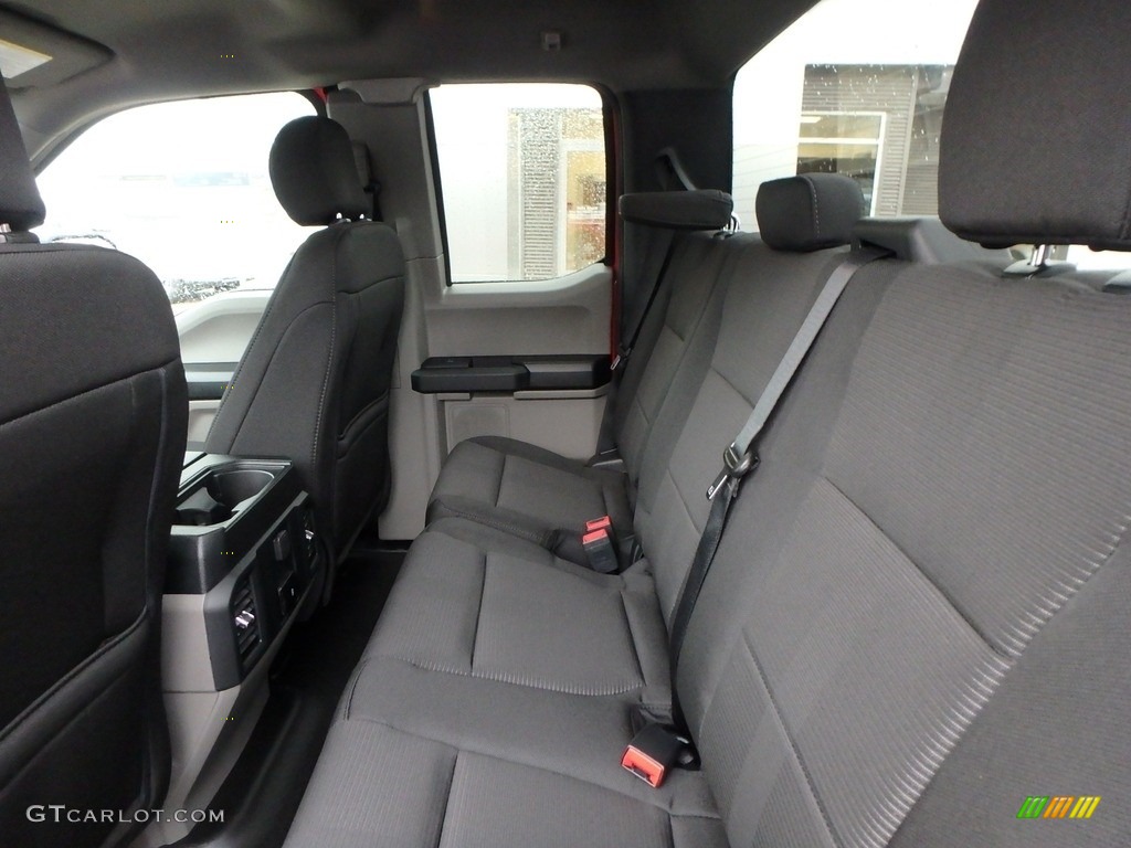 2019 Ford F150 STX SuperCab 4x4 Rear Seat Photo #136237268