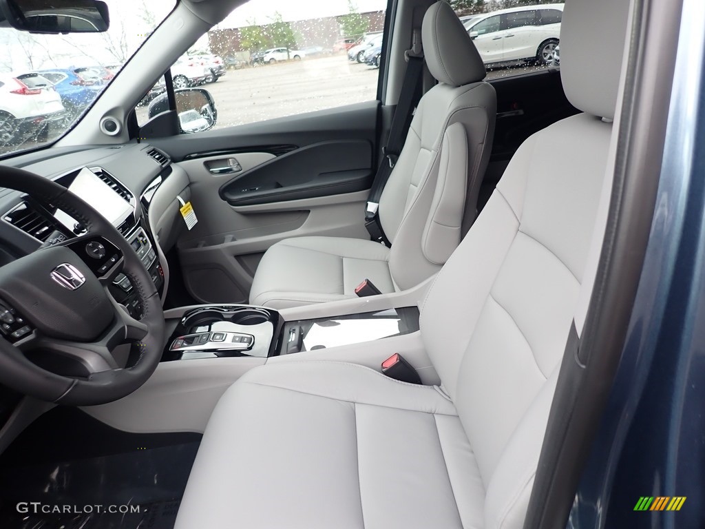 2020 Honda Pilot Touring AWD Front Seat Photo #136237385
