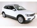 Pure White - Tiguan SE 4MOTION Photo No. 1