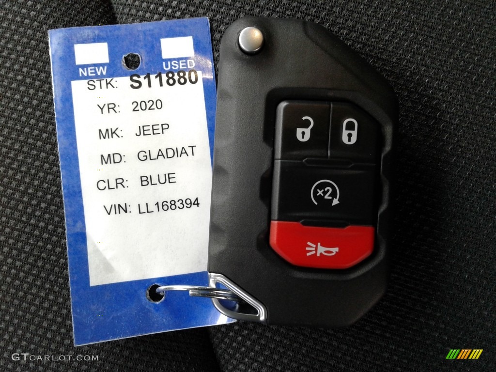 2020 Gladiator Sport 4x4 - Hydro Blue Pearl / Black photo #25