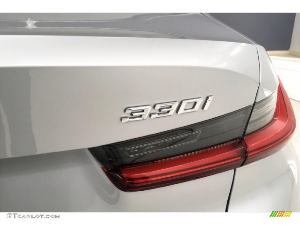 2019 BMW 3 Series 330i Sedan Marks and Logos Photo #136242185