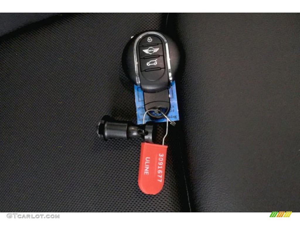 2018 Mini Countryman Cooper S Keys Photos