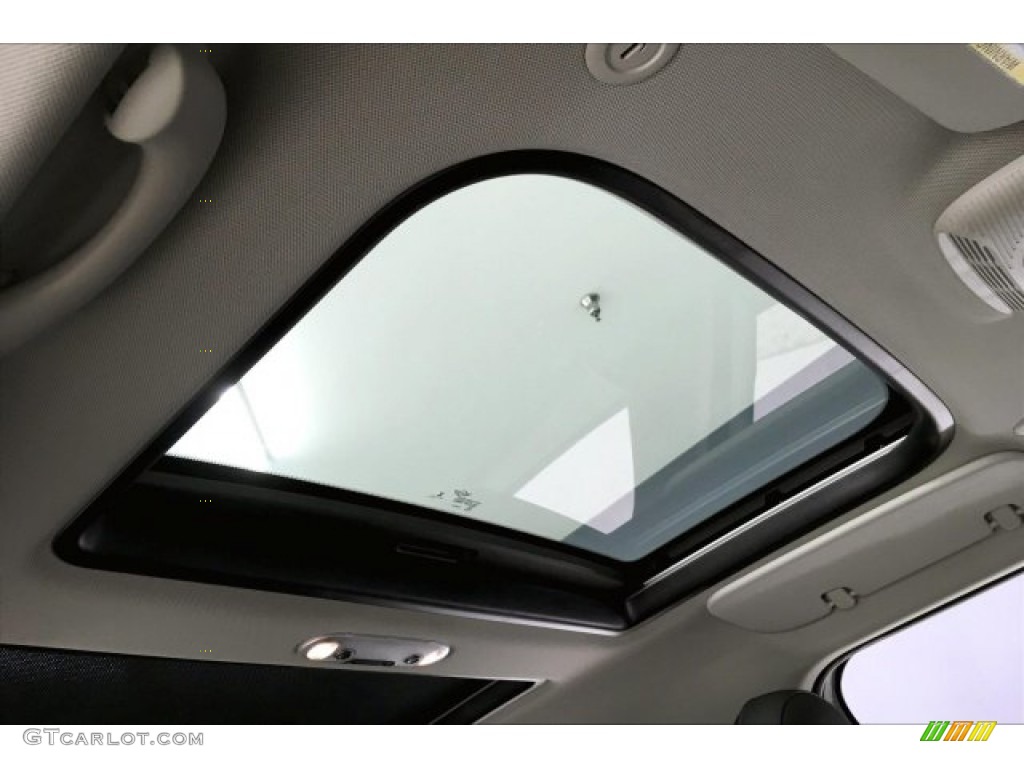 2018 Mini Countryman Cooper S Sunroof Photo #136242938