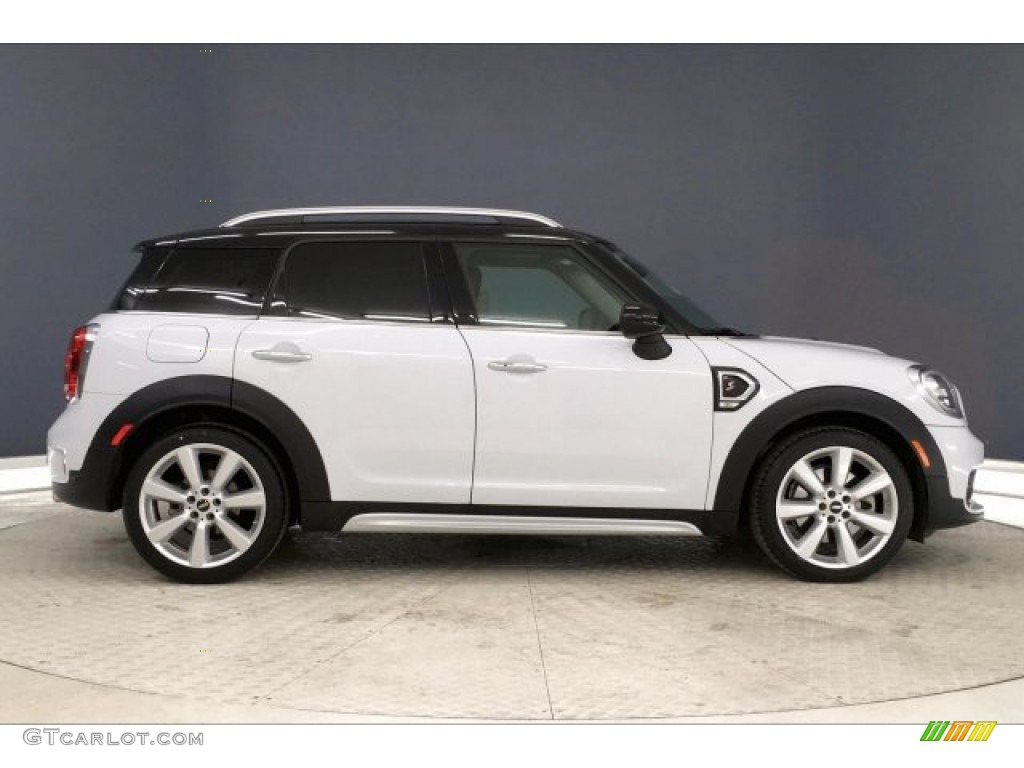 Light White 2018 Mini Countryman Cooper S Exterior Photo #136243025
