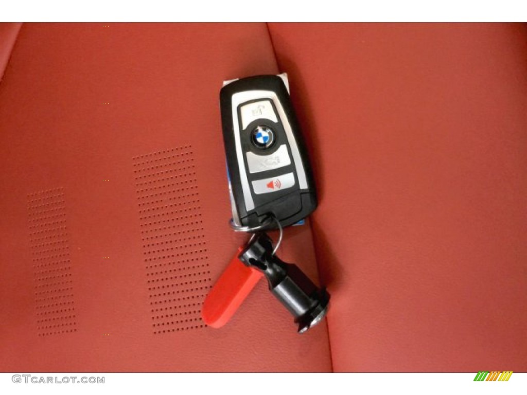 2017 BMW M4 Coupe Keys Photo #136243223