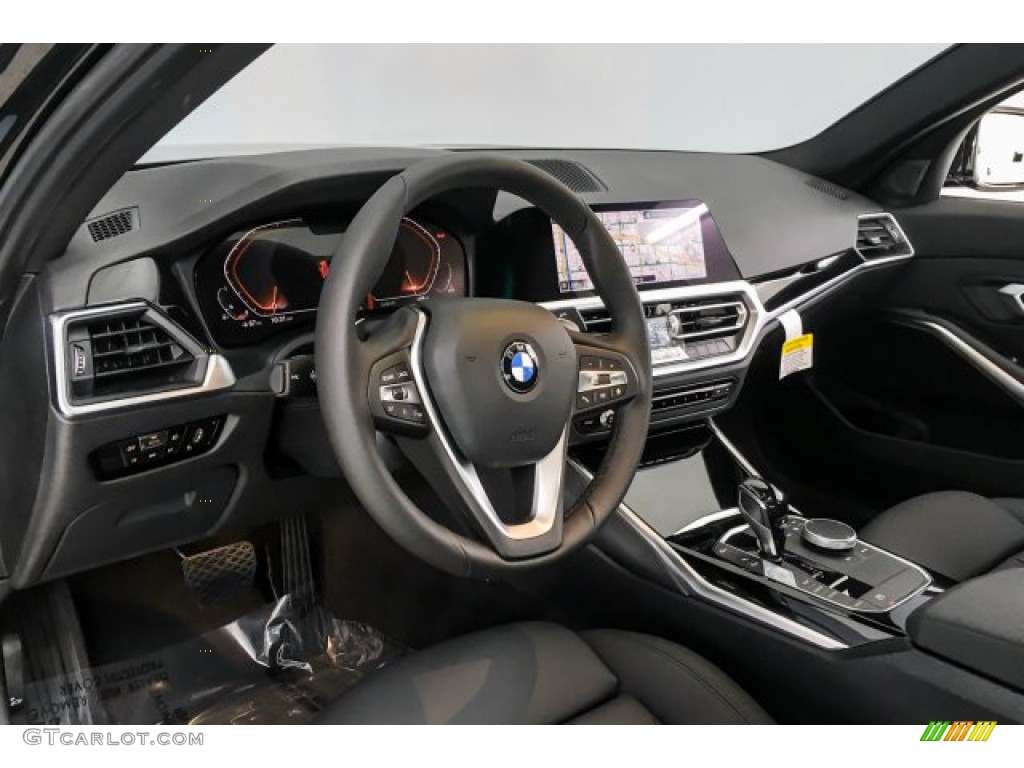 2019 3 Series 330i Sedan - Black Sapphire Metallic / Black photo #4