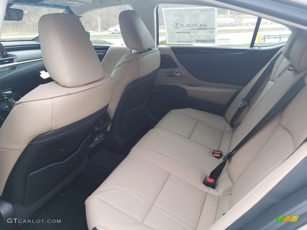 2020 Lexus ES 300h Rear Seat Photo #136249504