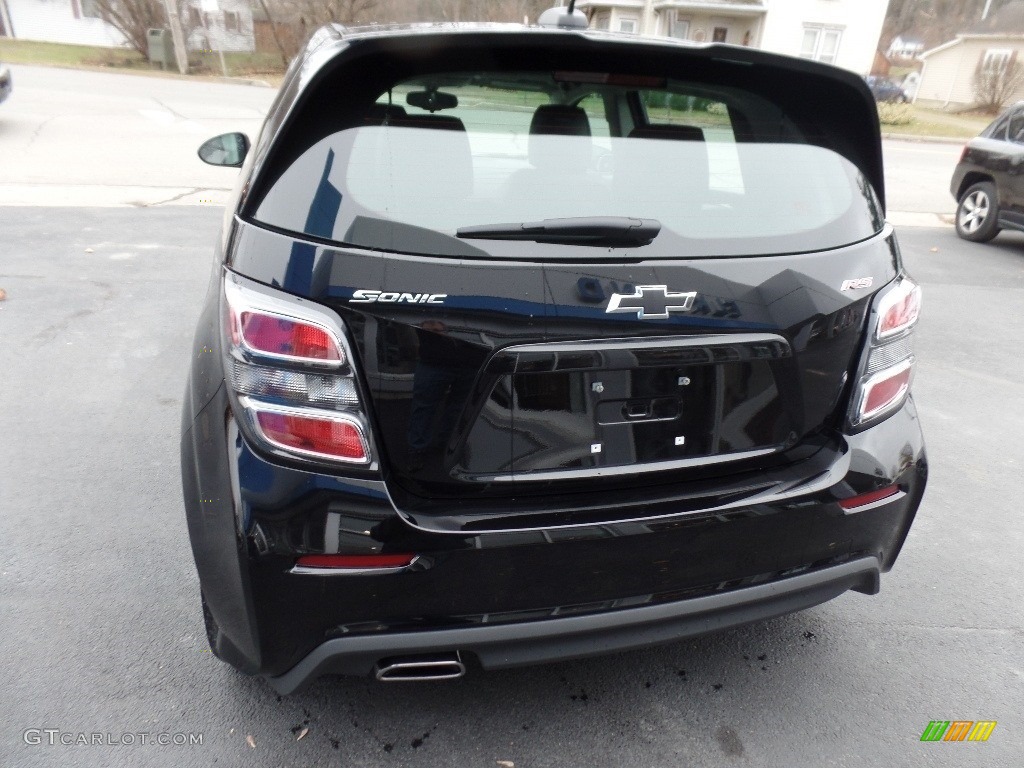 2020 Sonic Premier Hatchback - Mosaic Black Metallic / Jet Black photo #6