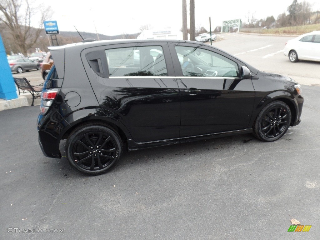 2020 Sonic Premier Hatchback - Mosaic Black Metallic / Jet Black photo #8