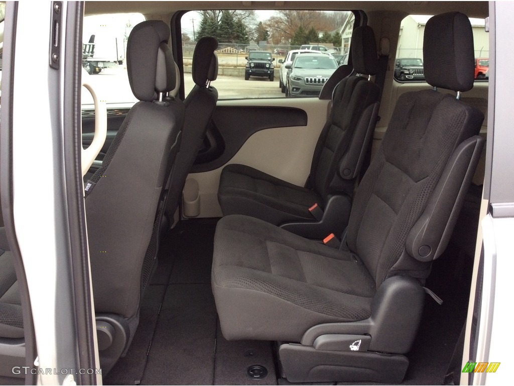 2019 Grand Caravan SE - Billet / Black/Light Graystone photo #15